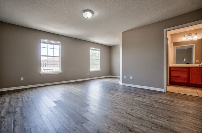 Building Photo - MOVE IN SPECIAL- Beautiful 3/3 w/ 2 Car Garage in Gated Village Walk of Lake Nona