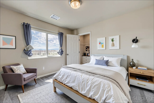 Building Photo - 706 Eros Ct