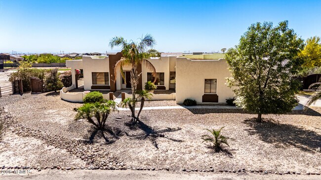 Building Photo - 15225 W Frontier Dr