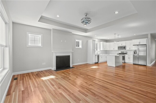 Building Photo - 231 Seawynds Dr