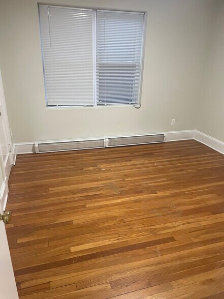 Building Photo - 400 Highland Ave