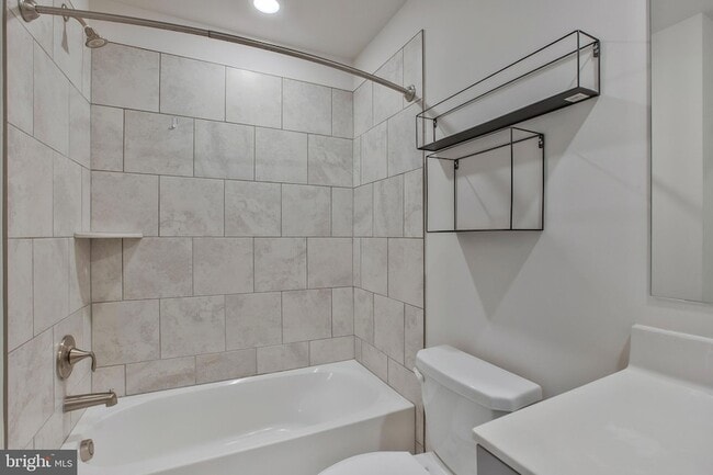 Building Photo - 2738 Lady Slipper Rd