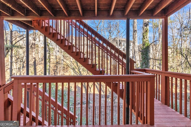 Building Photo - 9155 Nesbit Ferry Rd