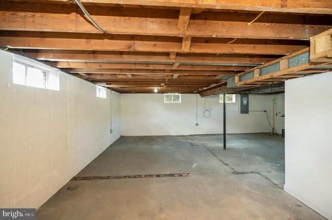 Building Photo - 1008 Garrisonville Rd