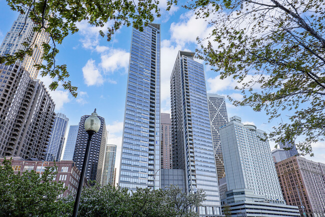 Primary Photo - 600 N Lake Shore Dr