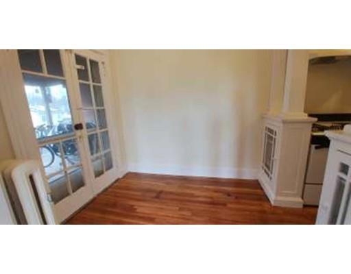 Building Photo - 31 Dennison Ave