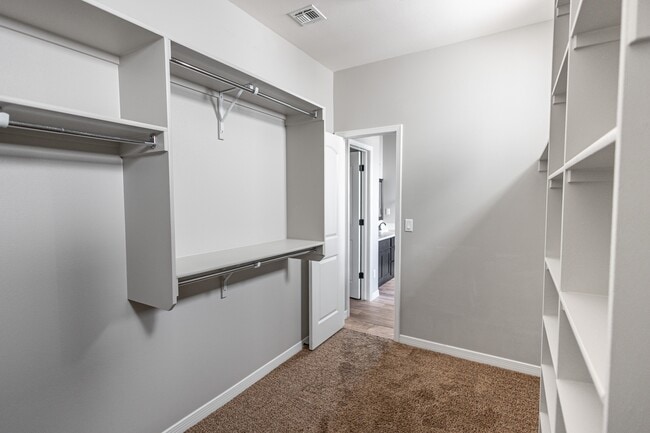 Building Photo - 3135 Red Creek