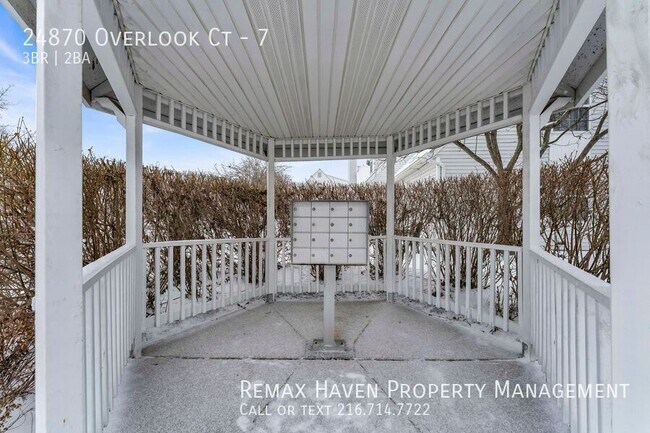 Building Photo - 24870 Overlook Ct