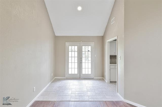 Building Photo - 3165 Beacon Hill Rd