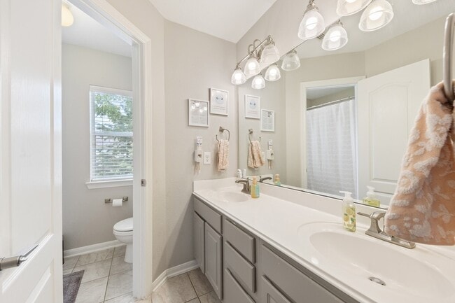 Building Photo - 21810 Mystic Point Ct