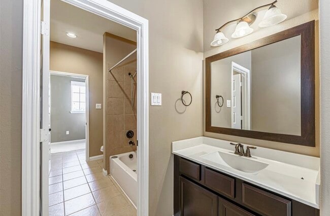 Building Photo - 4607 Rockton Hills Ln