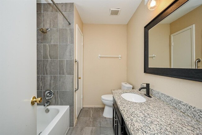 Building Photo - 19226 Plantain Dr