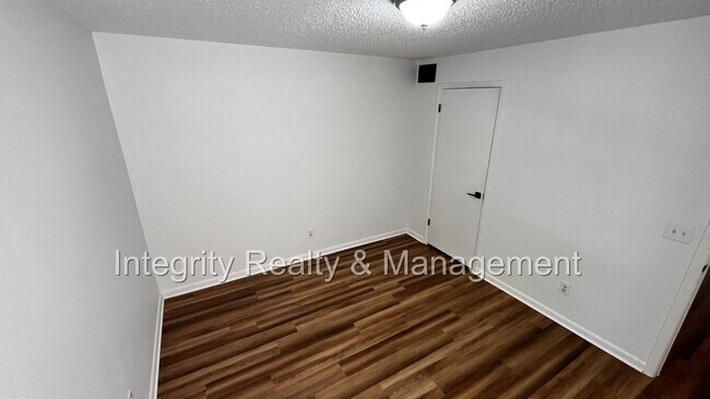 Building Photo - 8326 Windypine Ln