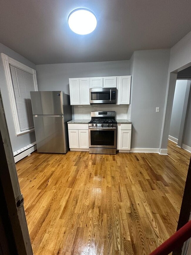 Building Photo - 159 Grafton St