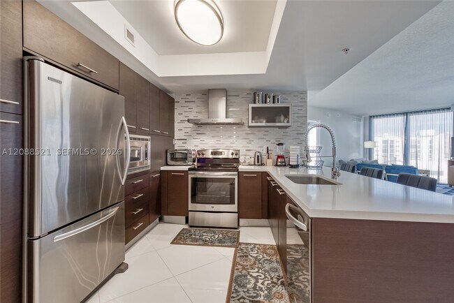 Building Photo - 250 Sunny Isles Blvd