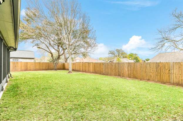 Building Photo - 112 Portulaca St