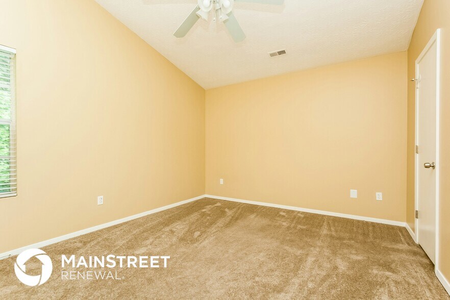 Building Photo - 850 Highland Terrace NE