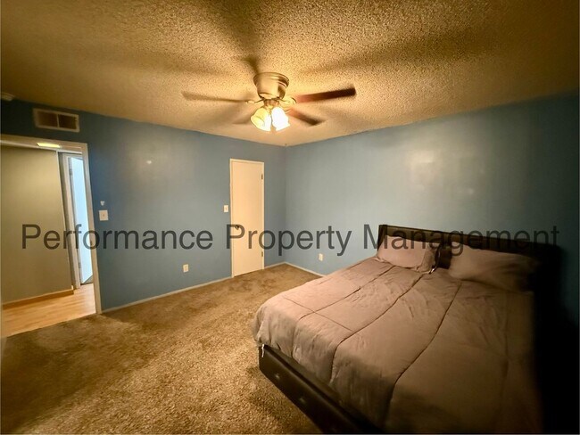 Building Photo - Stunning 3 Bed/2 Bath Home w/ ADU, Solar & $0 Deposit Option