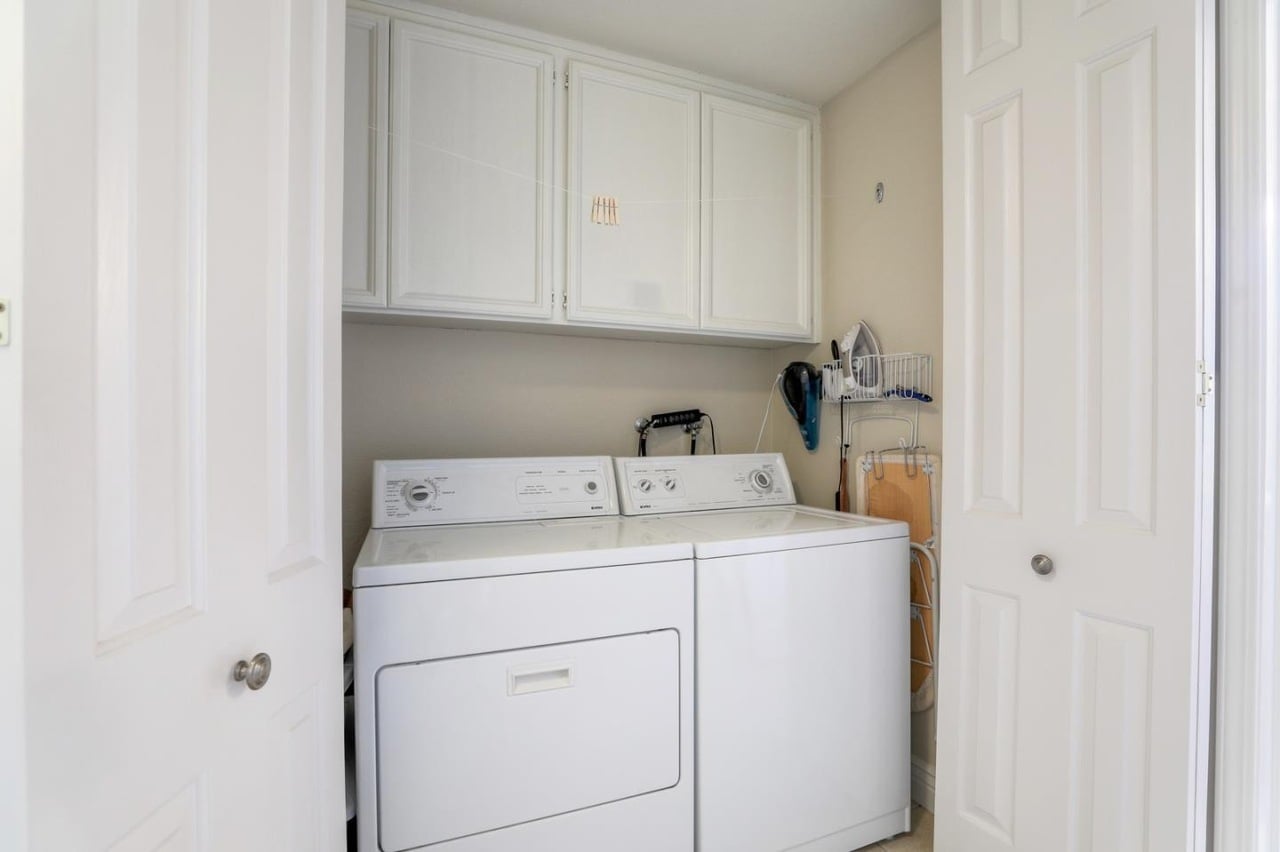 Building Photo - 3188 Heather Ridge Dr