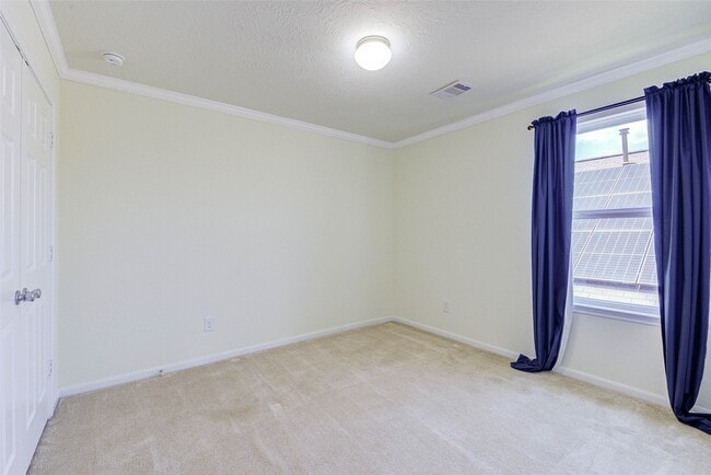 Building Photo - 15623 Hanover Breeze Ln