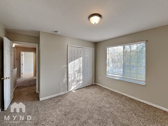 Building Photo - 4852 Barchetta Dr