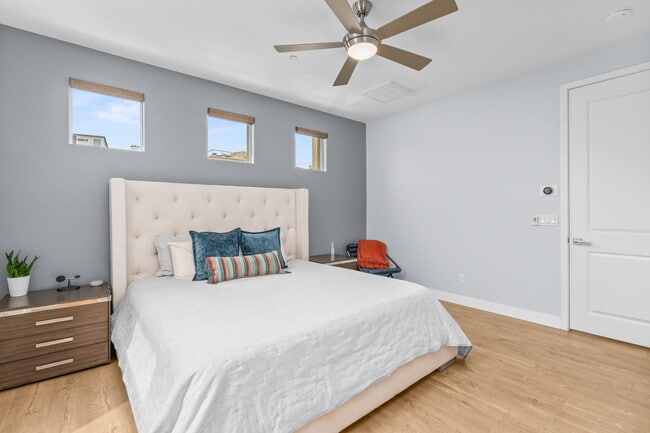 Building Photo - 7889 Altana Wy