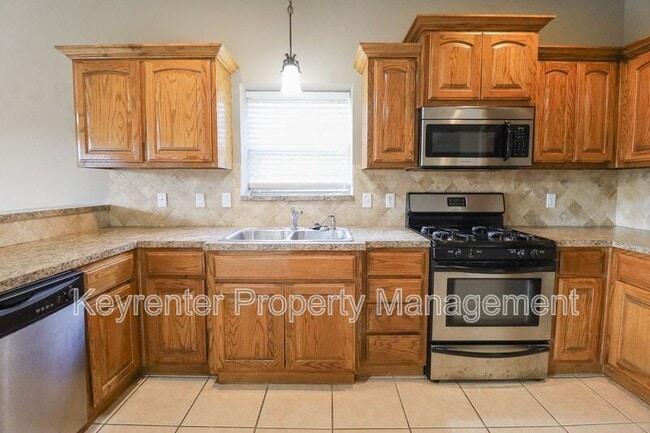 Building Photo - 4712 S 177th E Pl