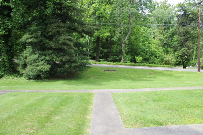 Building Photo - 1401 S Roan St