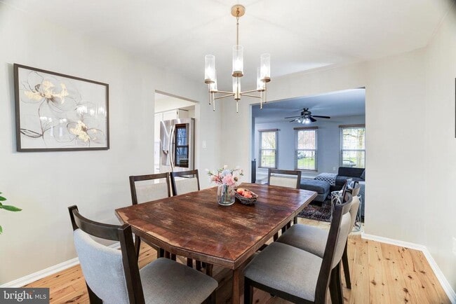 Building Photo - 22 Newland Ct