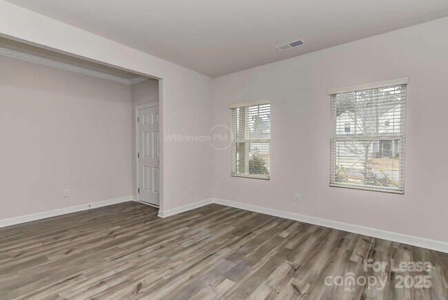 Building Photo - 4104 Armstrong Farm Dr