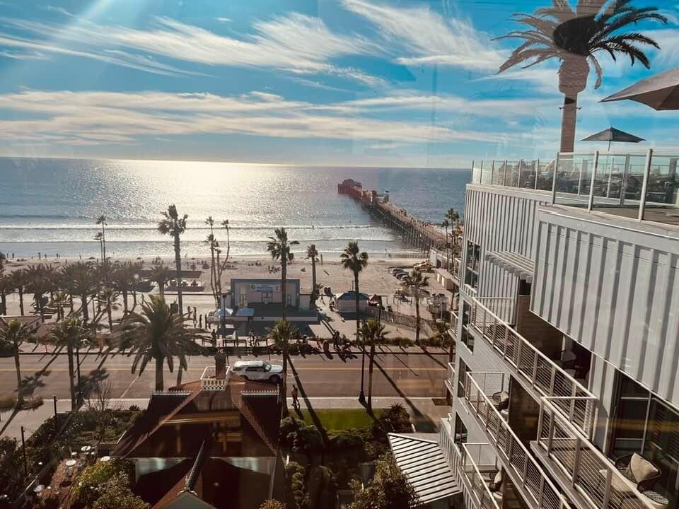 Mission Pacific Rooftop Bar - 3177 Toopal Dr