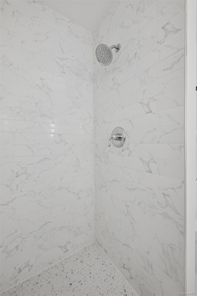 Building Photo - 70 Pheasant Run