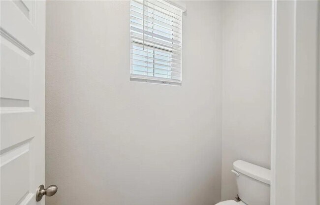 Building Photo - 40411 Via Cava