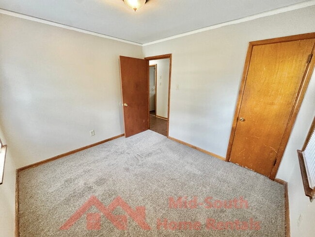 Building Photo - 1761 Cornelia Ln