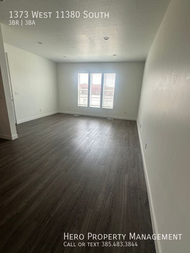 Building Photo - 1373 W 11380 S