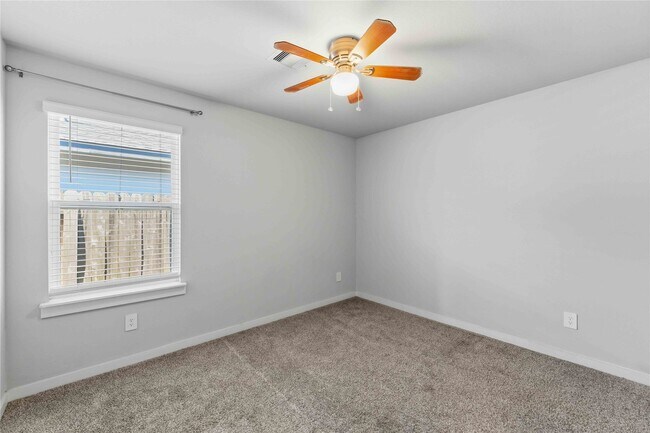 Building Photo - 2914 Gunnersbury Dr