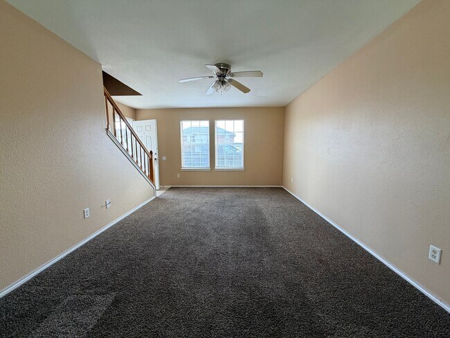 Building Photo - 5703 Redstone Dr