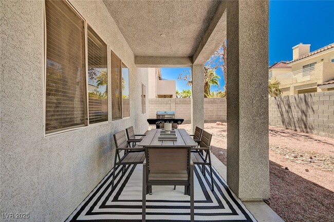 Building Photo - 6574 W Diablo Dr
