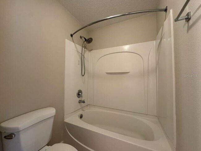 Building Photo - 2866 Club Cortile Cir