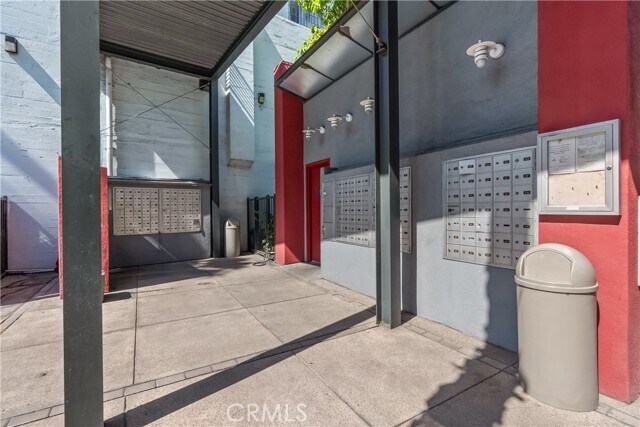 Building Photo - 420 San Pedro St