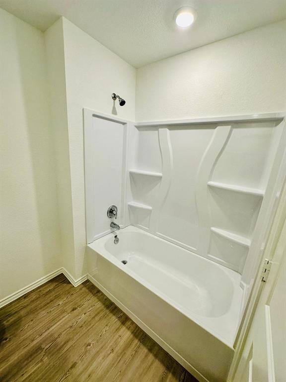 Building Photo - 100 Louisa Ln