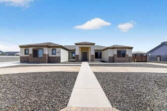 Building Photo - Luxury Meets Country Charm: Custom 5BR Home on Acreage in San Tan Valley