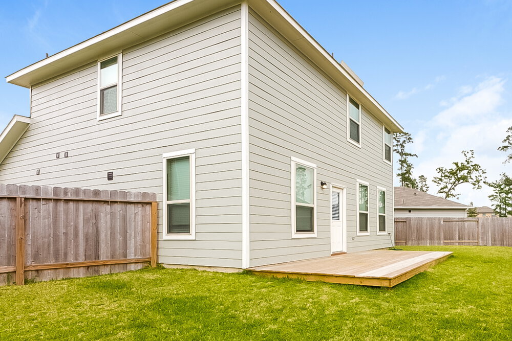 Building Photo - 25542 Valverdant Ct