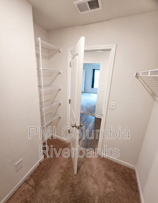 Building Photo - 218 Sundew Rd
