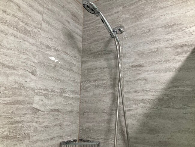 Building Photo - $3,295! Charming 2-Bed, 2-Bath Corner Unit in Gated Culver City Community!