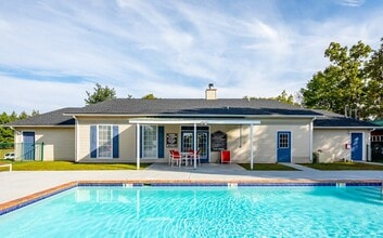 Building Photo - 100 Remington Dr