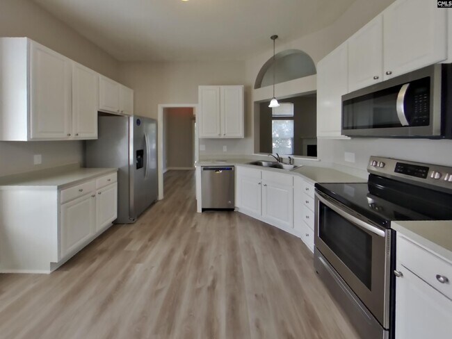 Building Photo - 409 Baneberry Ln