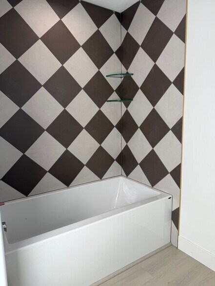 Building Photo - 266 S 1400 W