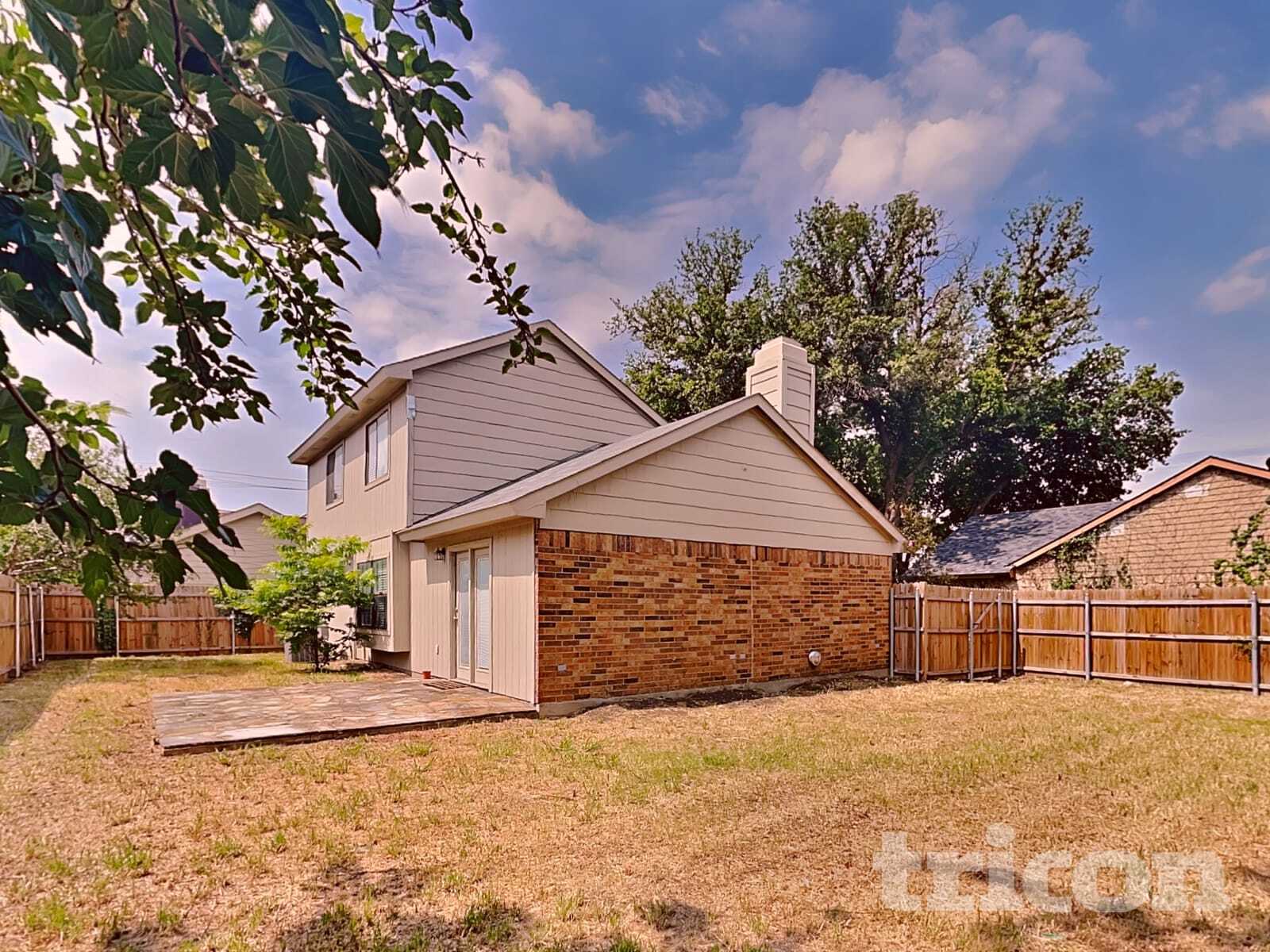 Building Photo - 6704 Dandelion Dr