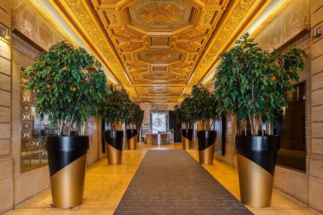 Building Photo - 309 Vine St